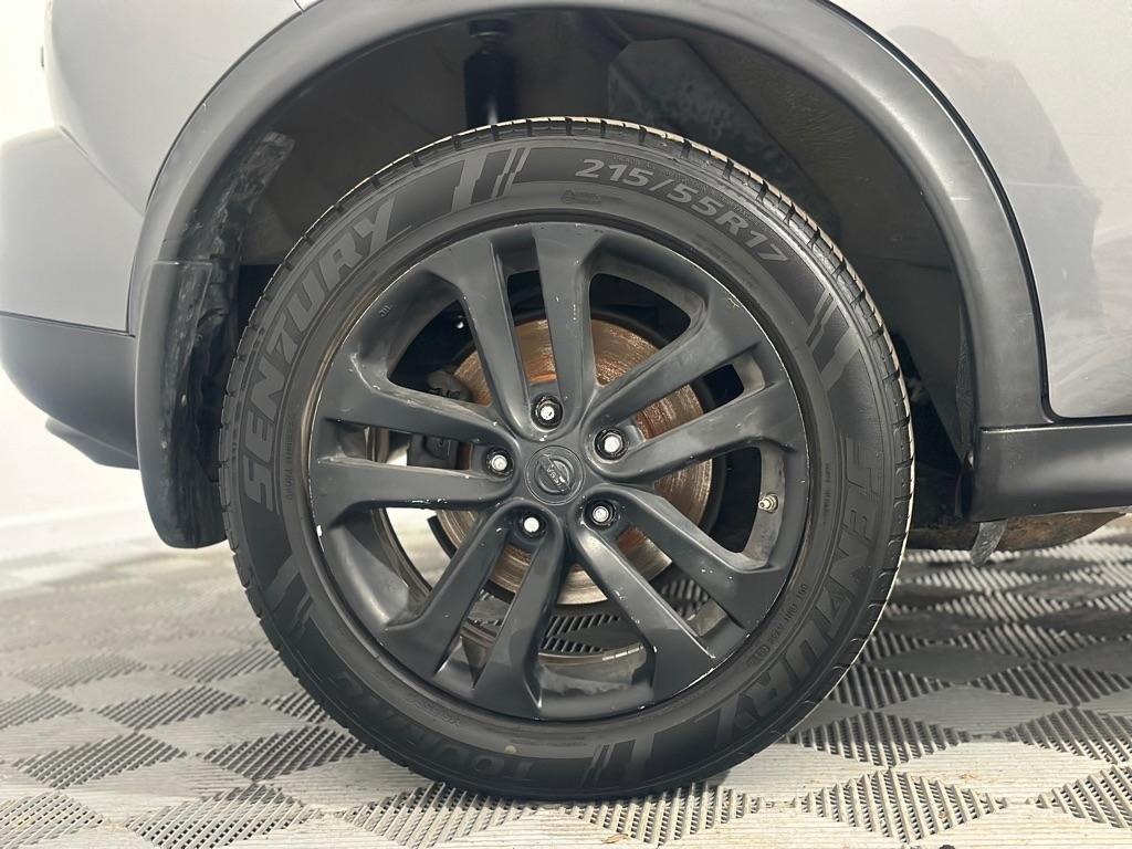 Nissan Juke S AWD 2013