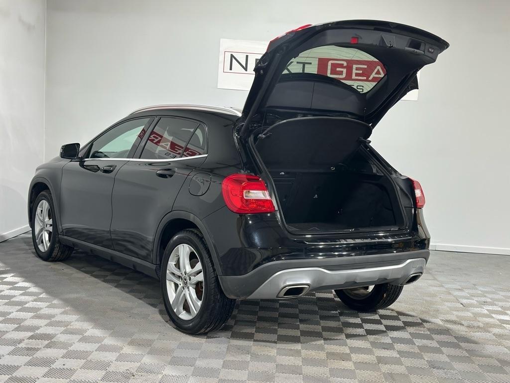 Mercedes-Benz GLA-Class GLA250 2019