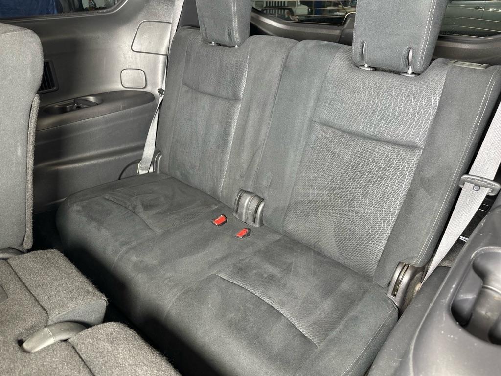 Nissan Pathfinder S 4WD 2013