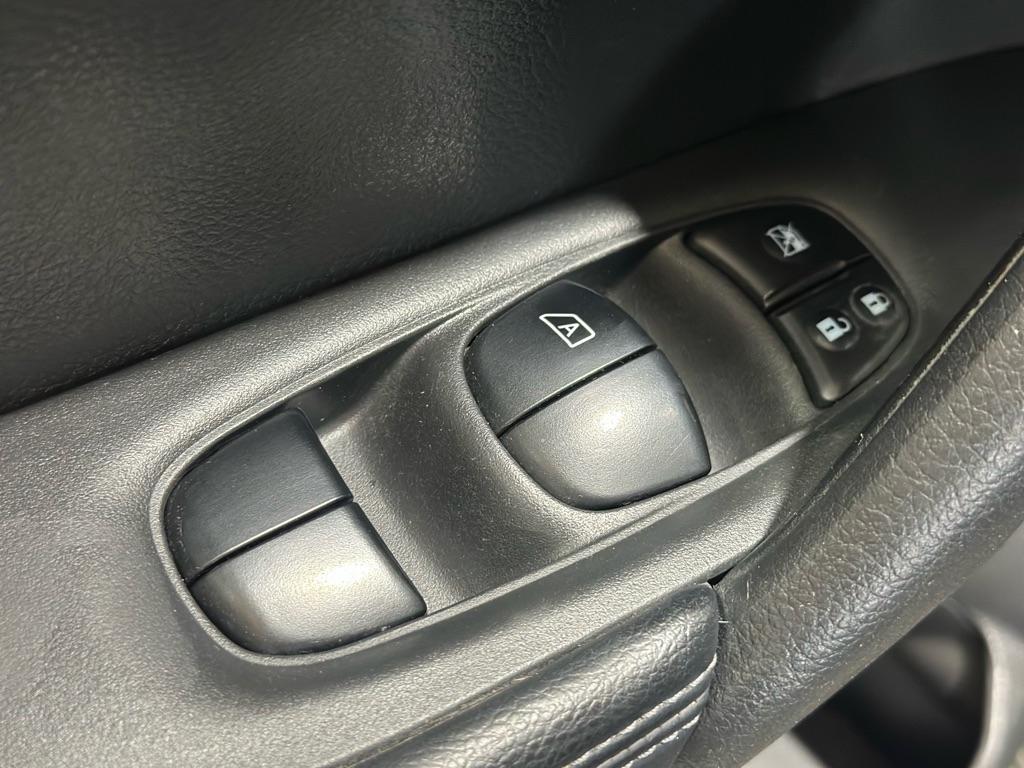 Nissan Rogue S AWD 2016