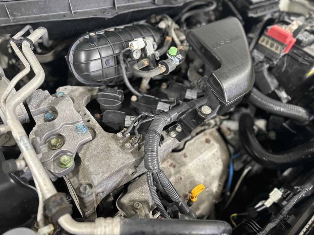 Nissan Rogue S 2WD 2012