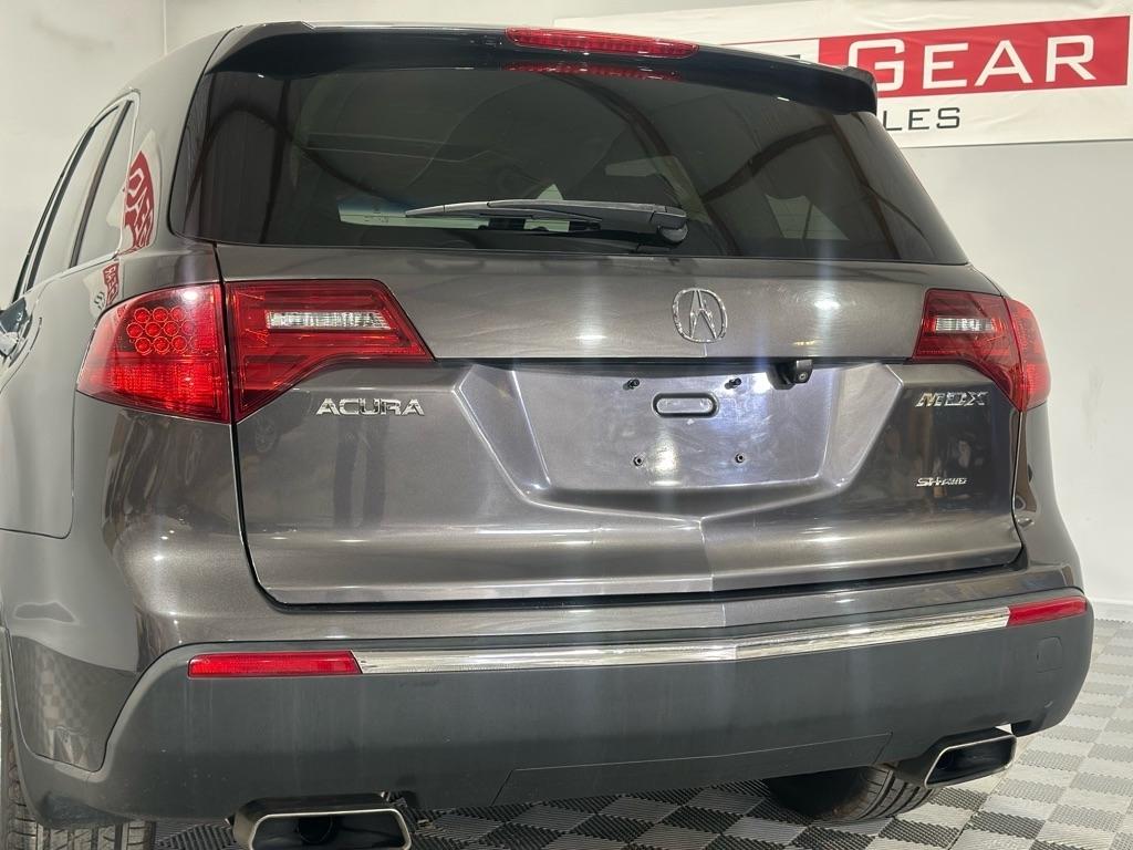 Acura MDX 6-Spd AT w/Tech Package 2011