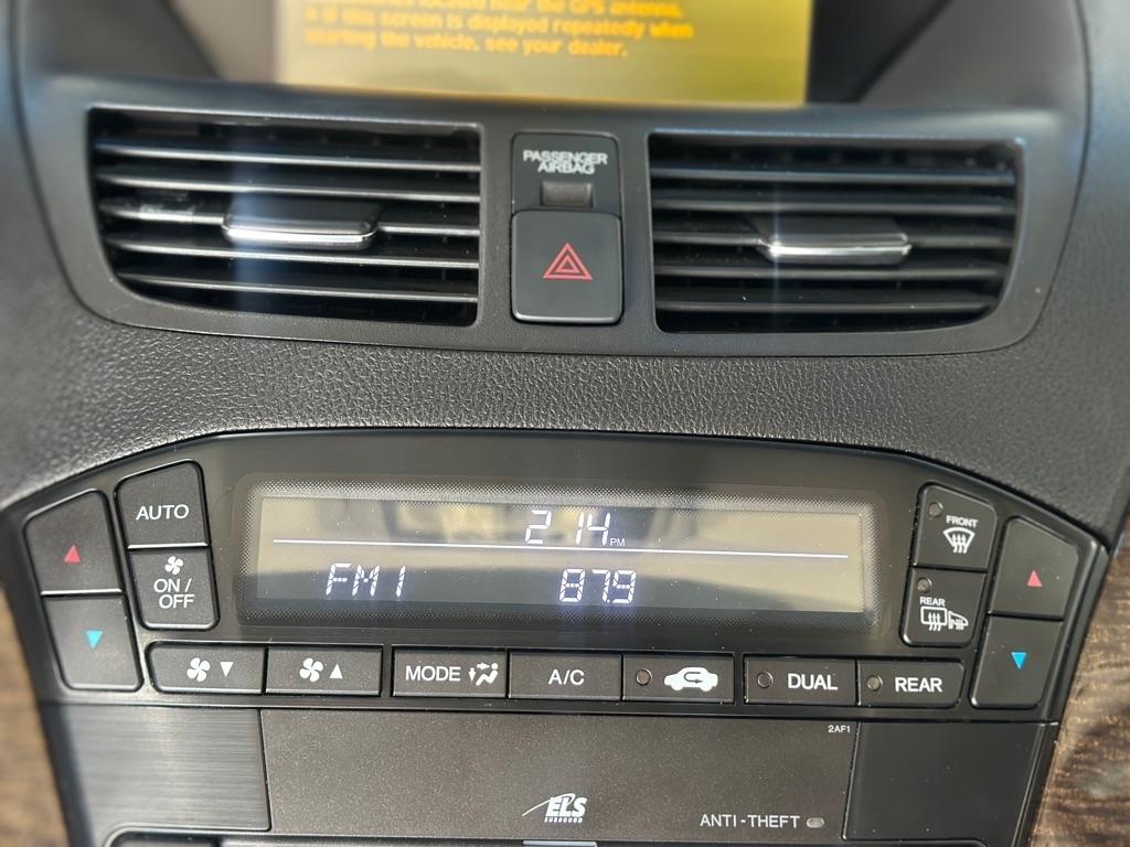 Acura MDX 6-Spd AT w/Tech Package 2011