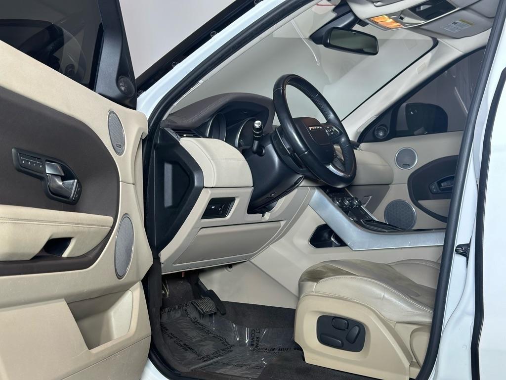 Land Rover Range Rover Evoque Pure Plus 5-Door 2013