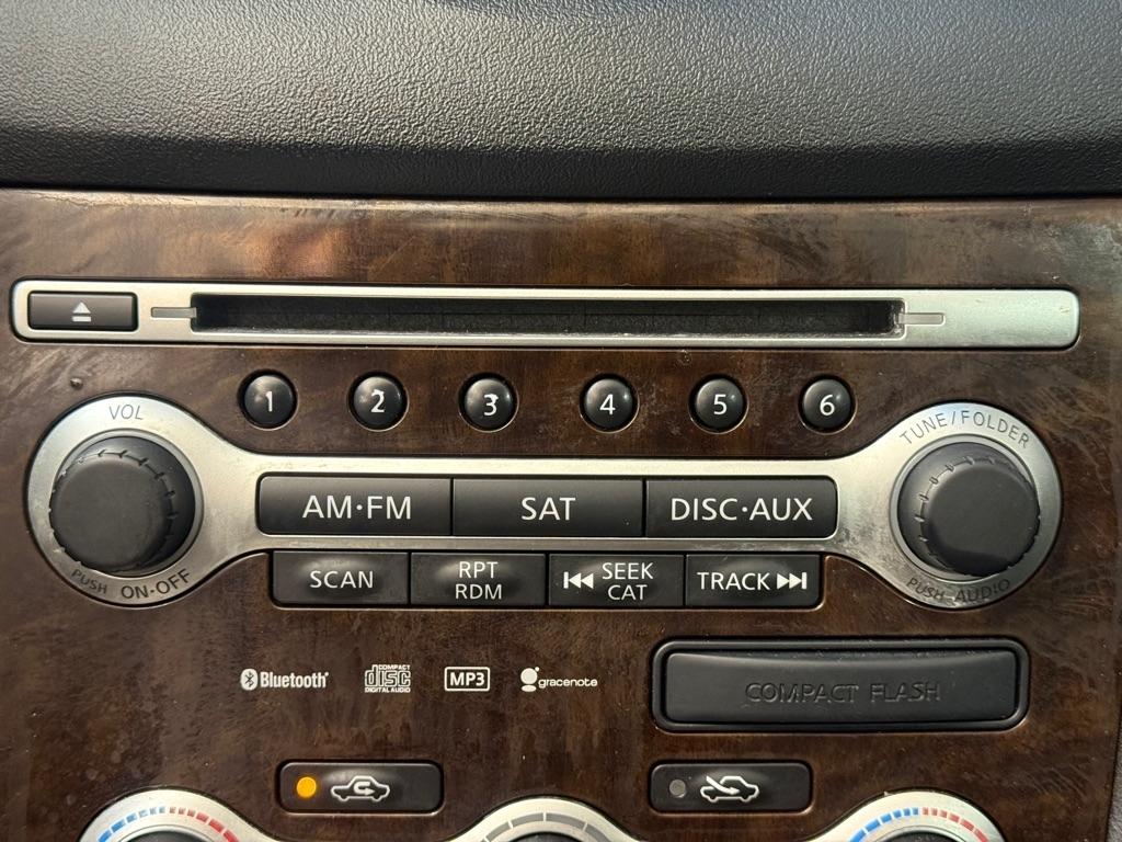 Nissan Maxima S 2009