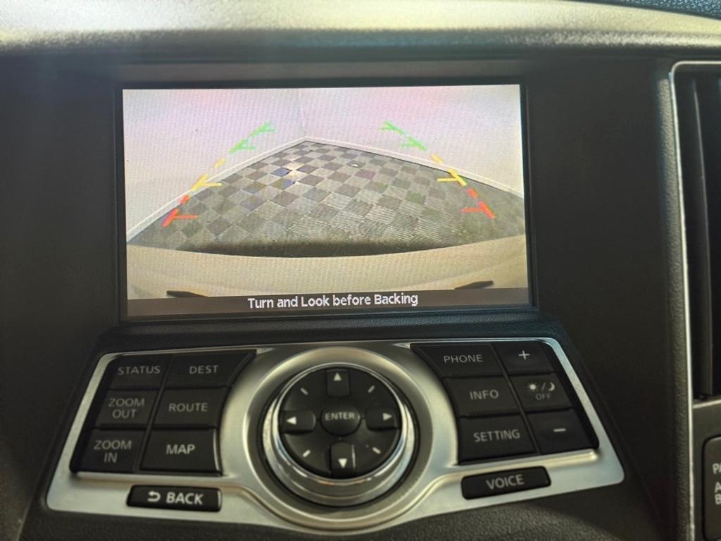 Nissan Maxima S 2009
