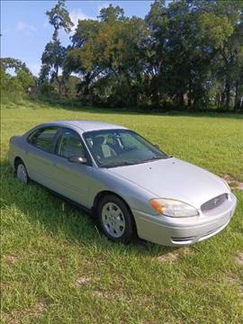 2006 Ford Taurus SE