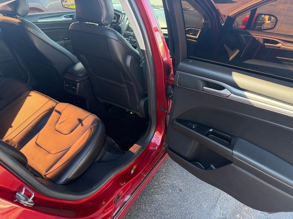 Ford Fusion Titanium 2016