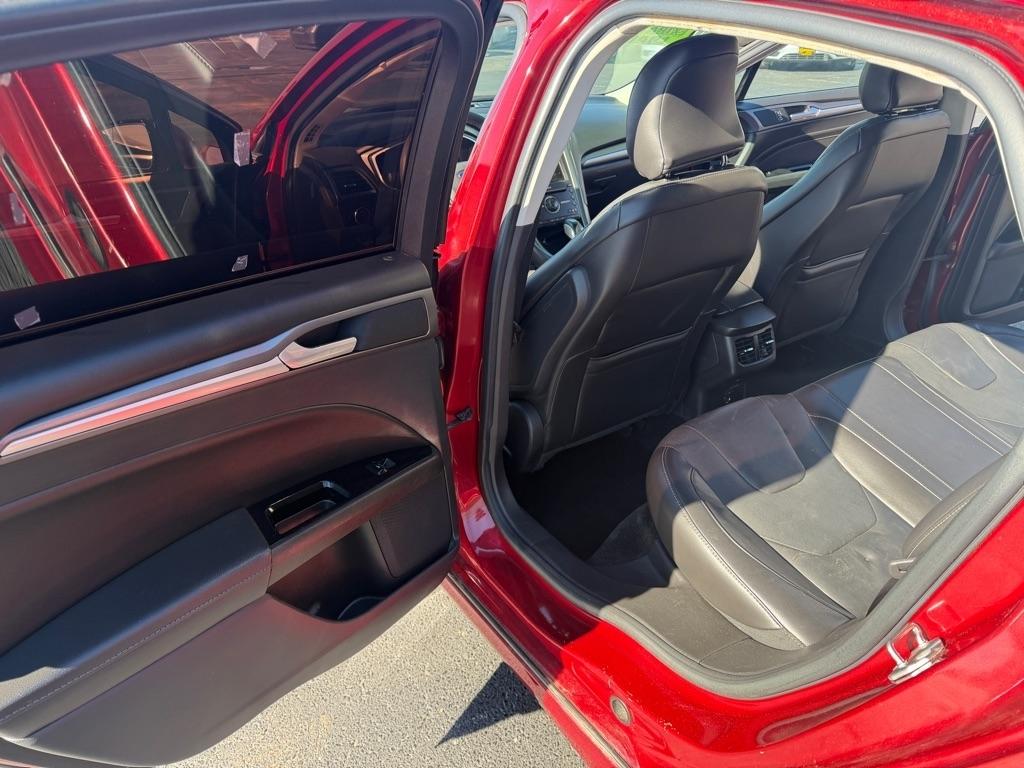 Ford Fusion Titanium 2016