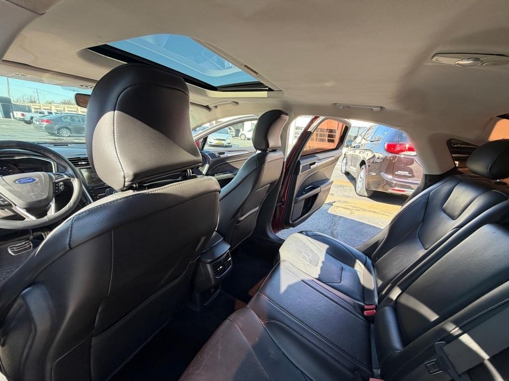 Ford Fusion Titanium 2016