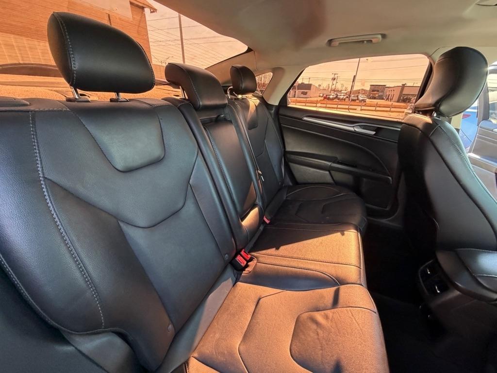 Ford Fusion Titanium 2016