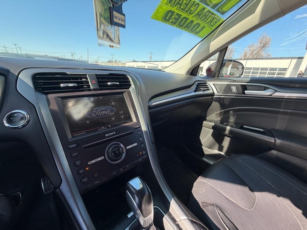 Ford Fusion Titanium 2016