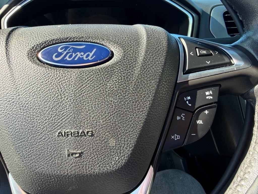 Ford Fusion Titanium 2016