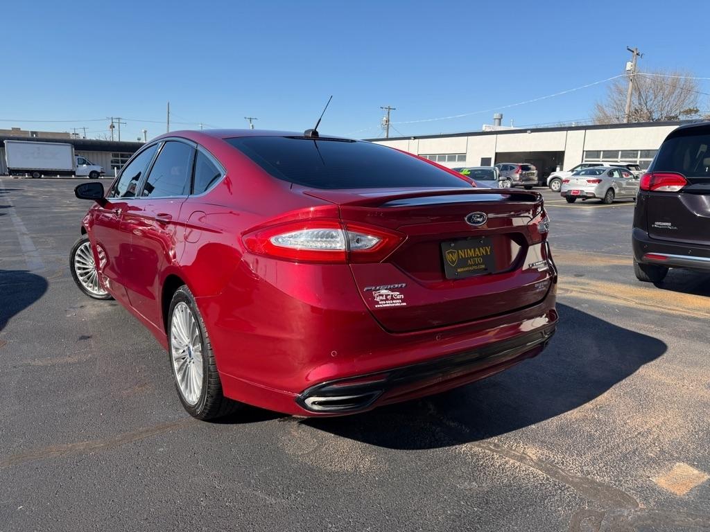 Ford Fusion Titanium 2016
