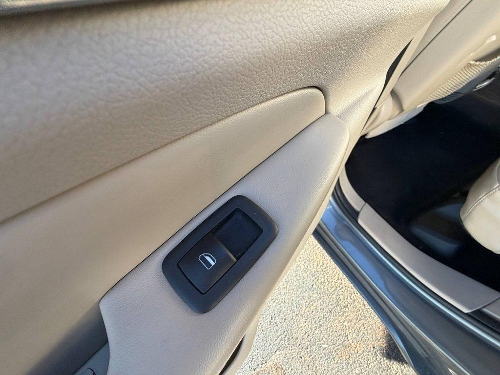 Jeep Grand Cherokee Limited 4WD 2013