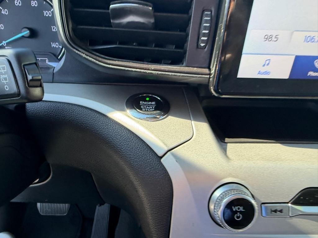 Ford Explorer XLT 2021