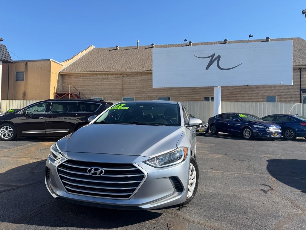 Hyundai Elantra SE 6AT 2017