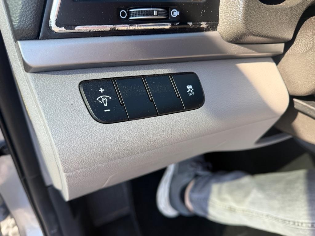 Hyundai Elantra SE 6AT 2017