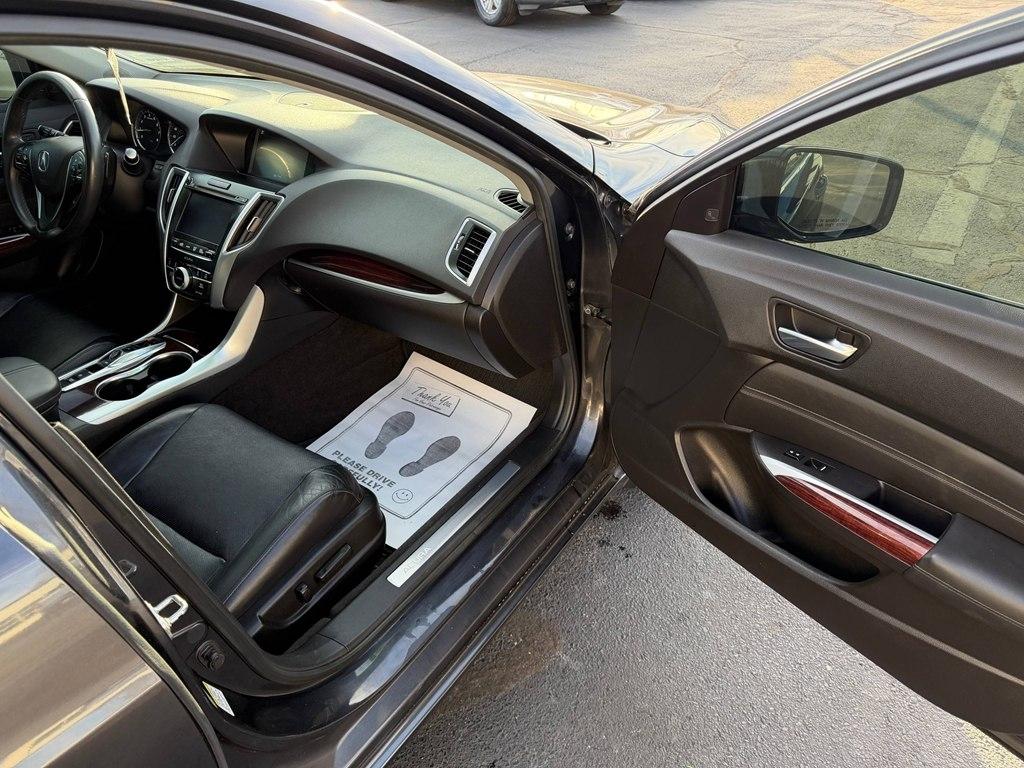 Acura TLX 9-Spd AT SH-AWD w/Technology Package 2015