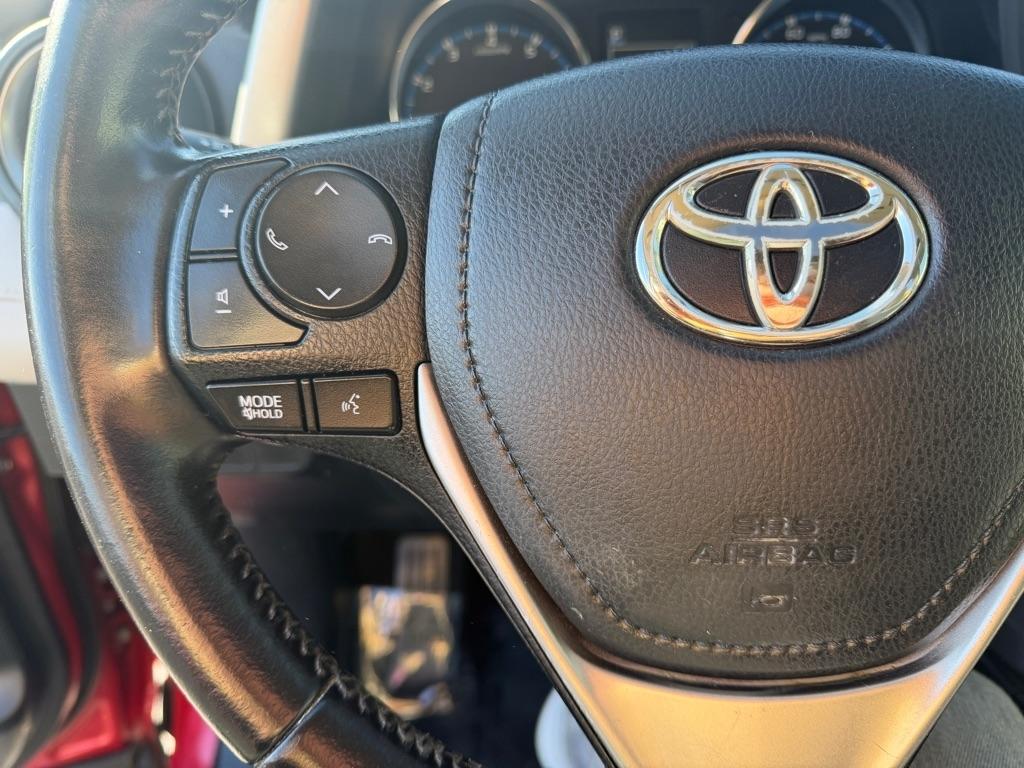 Toyota RAV4 XLE FWD 2016