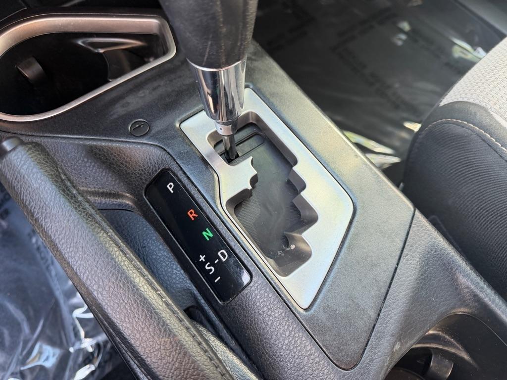 Toyota RAV4 XLE FWD 2016