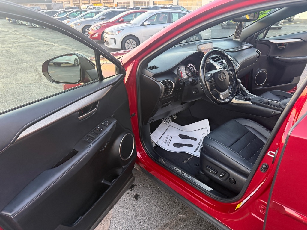 Lexus NX 200t FWD 2016