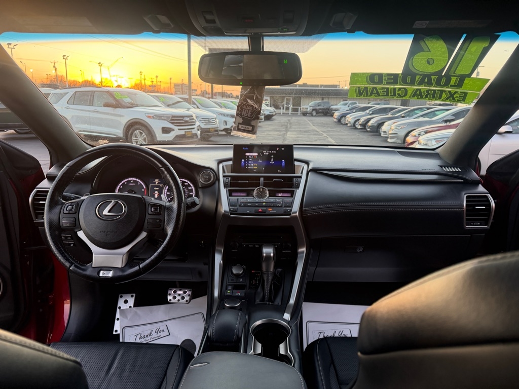 Lexus NX 200t FWD 2016