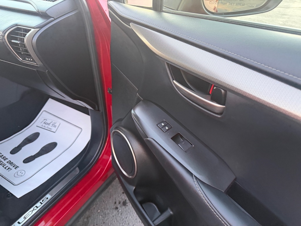 Lexus NX 200t FWD 2016