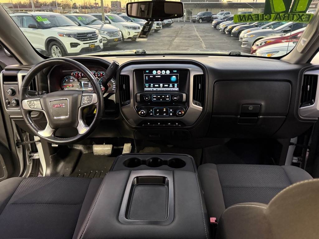 GMC Sierra 1500 SLE Crew Cab Long Box 4WD 2017