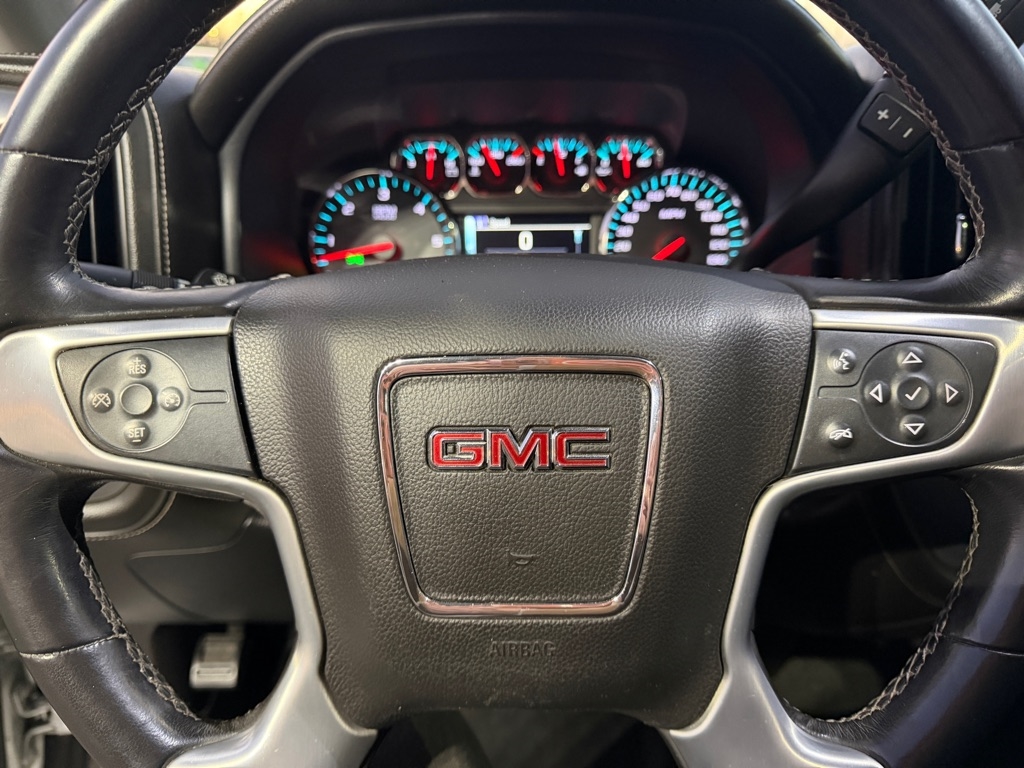 GMC Sierra 1500 SLE Crew Cab Long Box 4WD 2017