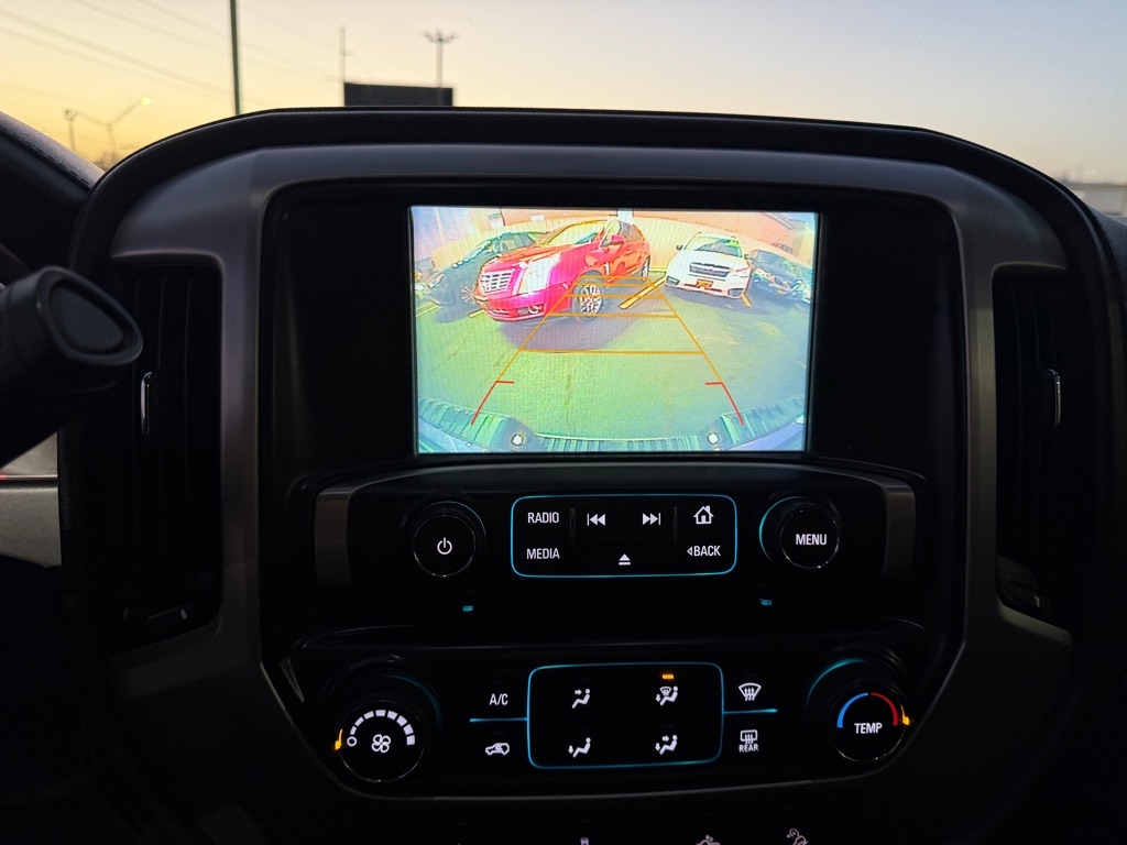 GMC Sierra 1500 SLE Crew Cab Long Box 4WD 2017