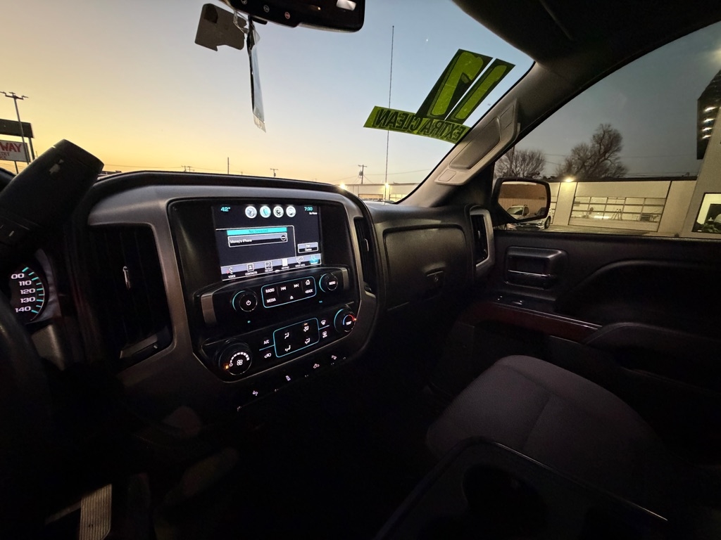 GMC Sierra 1500 SLE Crew Cab Long Box 4WD 2017