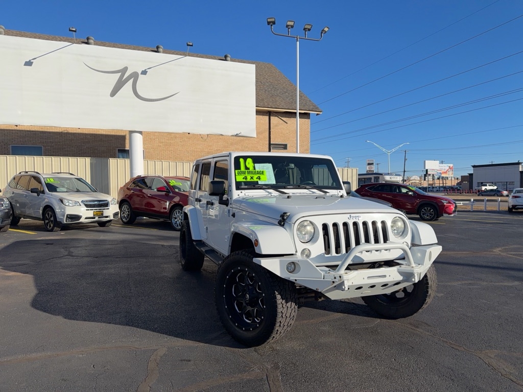 Jeep Wrangler Unlimited Sahara 4WD 2014