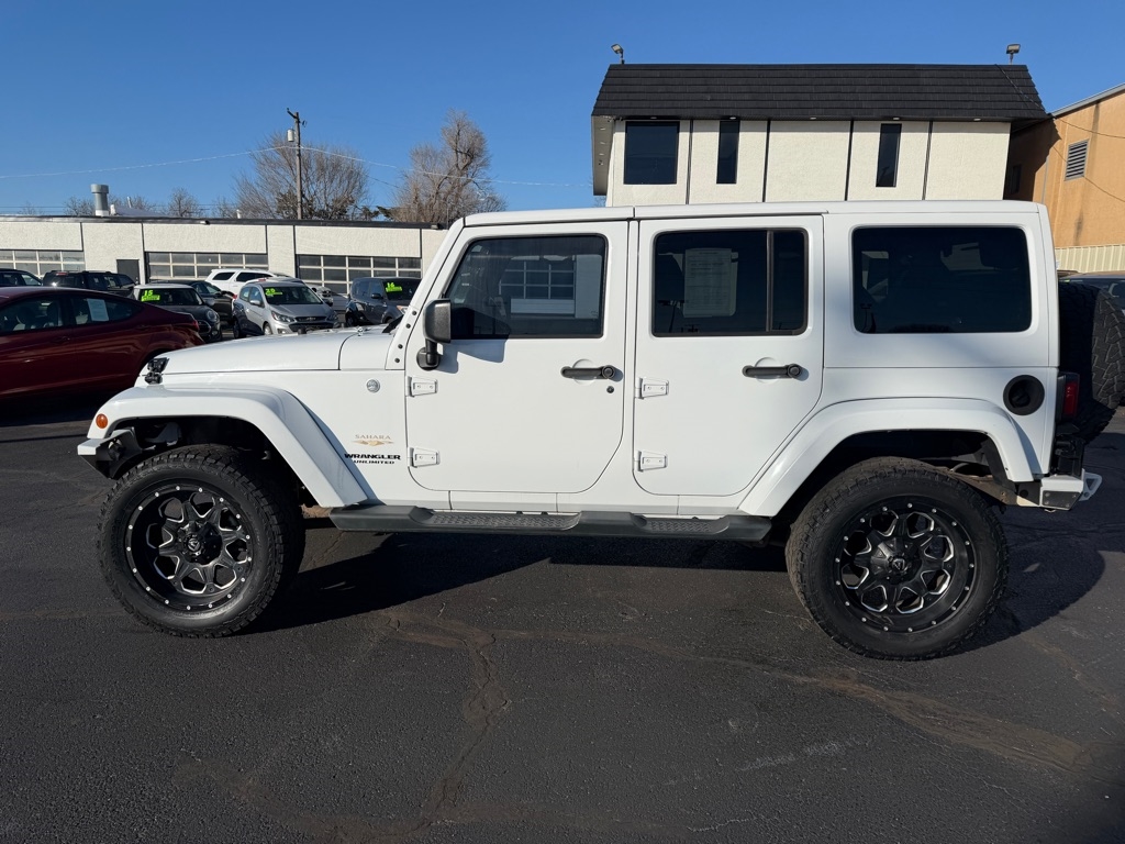 Jeep Wrangler Unlimited Sahara 4WD 2014