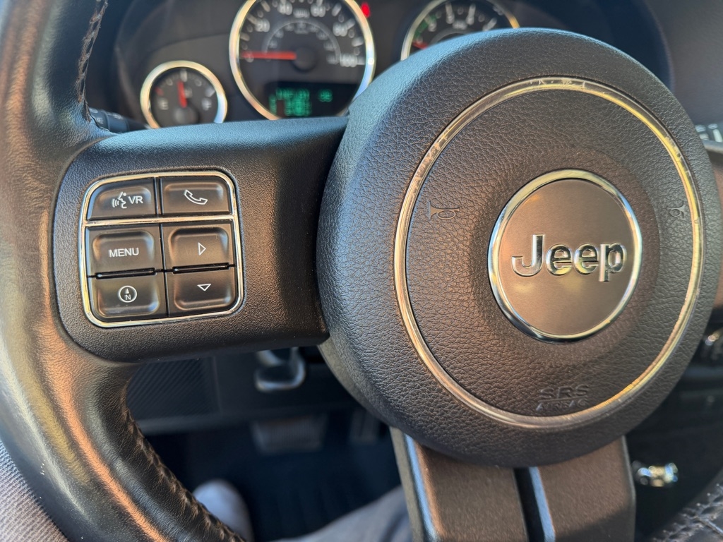 Jeep Wrangler Unlimited Sahara 4WD 2014