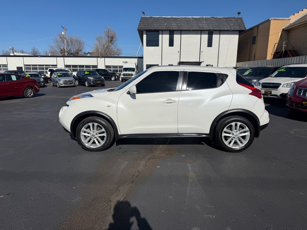 Nissan Juke S FWD 2014