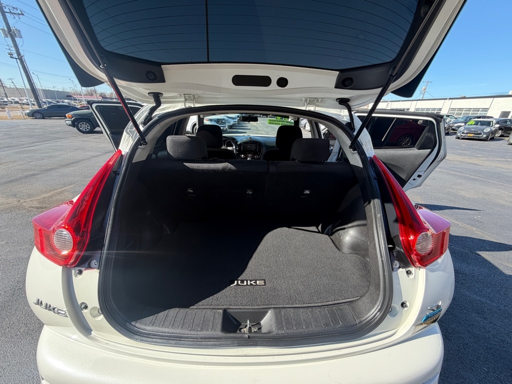 Nissan Juke S FWD 2014