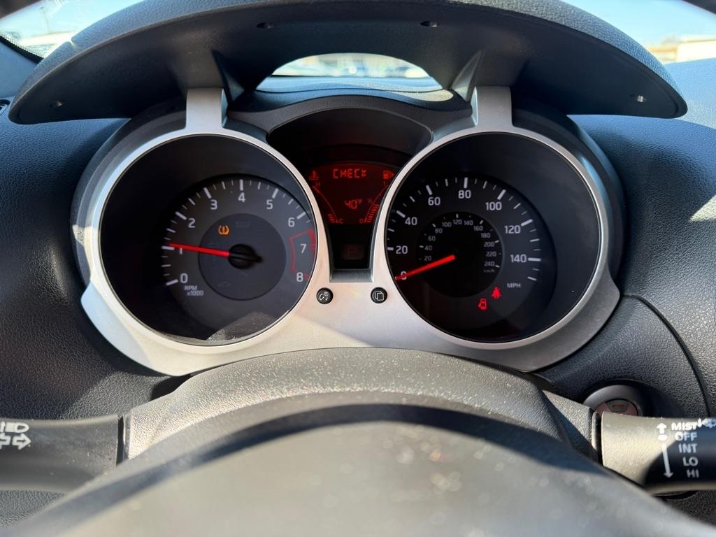 Nissan Juke S FWD 2014