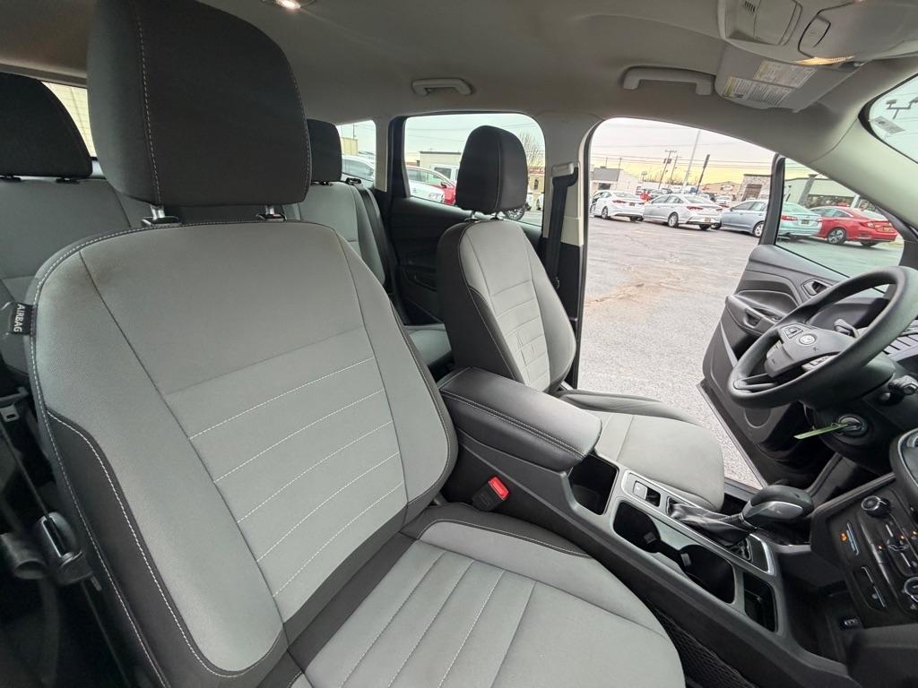 Ford Escape S FWD 2017