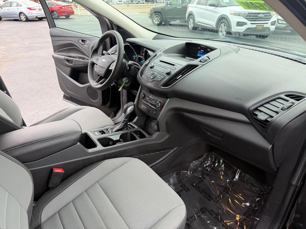 Ford Escape S FWD 2017