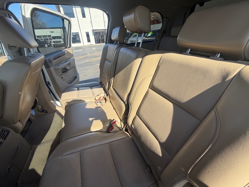 Nissan Armada SV 2WD 2011