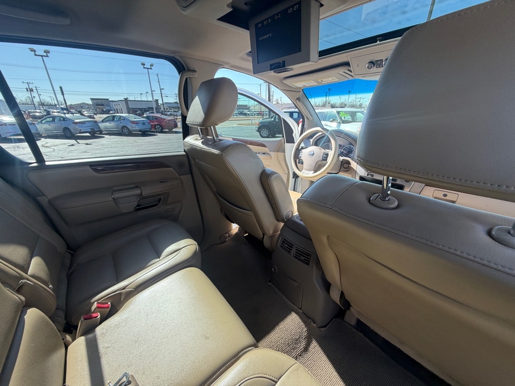 Nissan Armada SV 2WD 2011