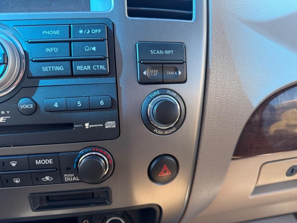 Nissan Armada SV 2WD 2011