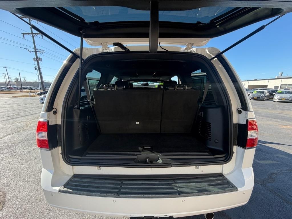 Lincoln Navigator 2WD 2011