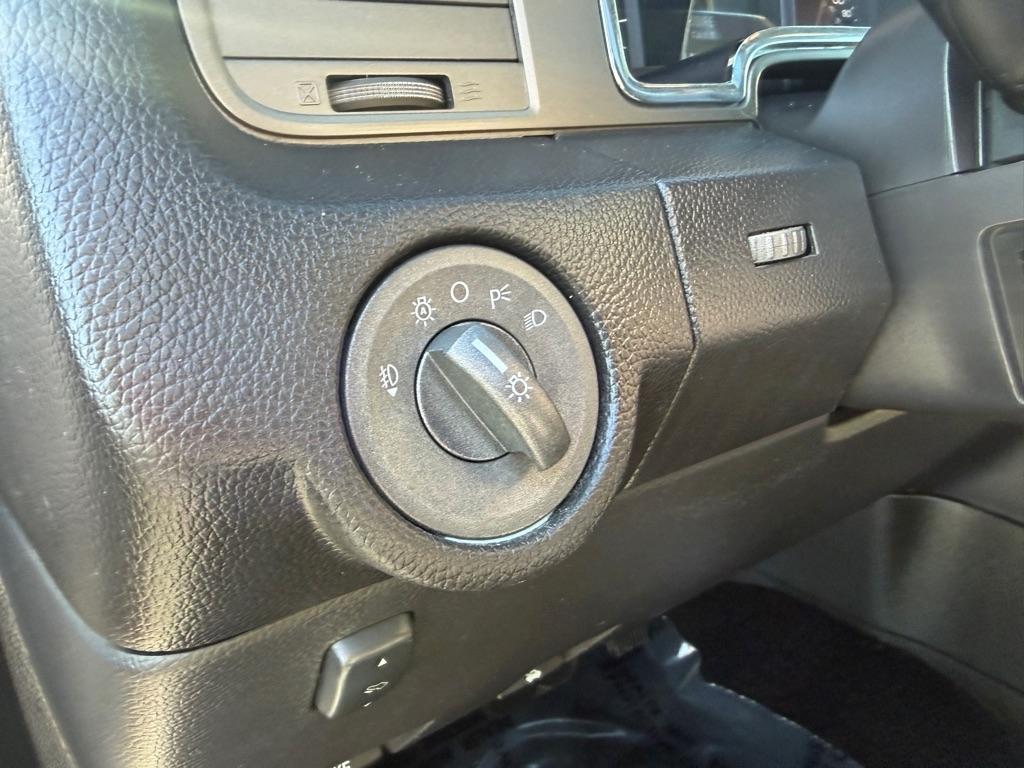 Lincoln Navigator 2WD 2011