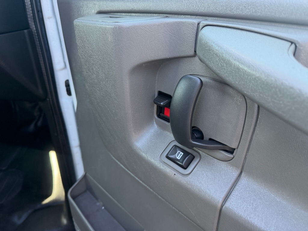 Chevrolet Express 2500 Cargo FFV 2015