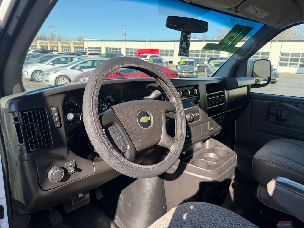 Chevrolet Express 2500 Cargo FFV 2015