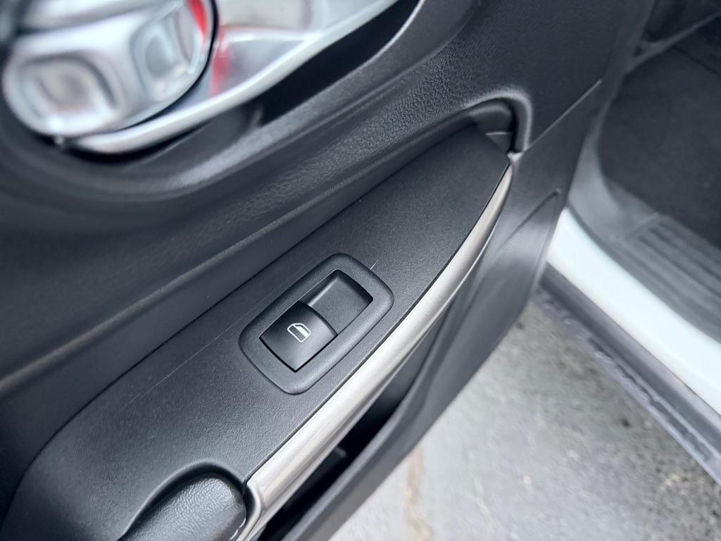 Jeep Cherokee Latitude Plus FWD 2019