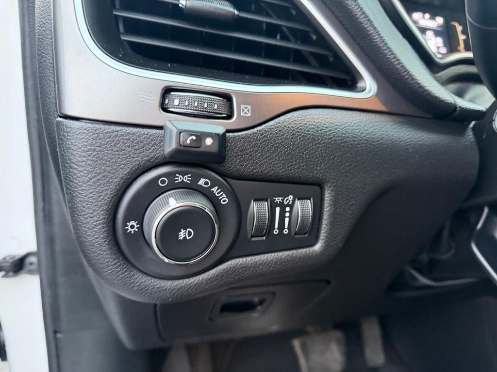 Jeep Cherokee Latitude Plus FWD 2019