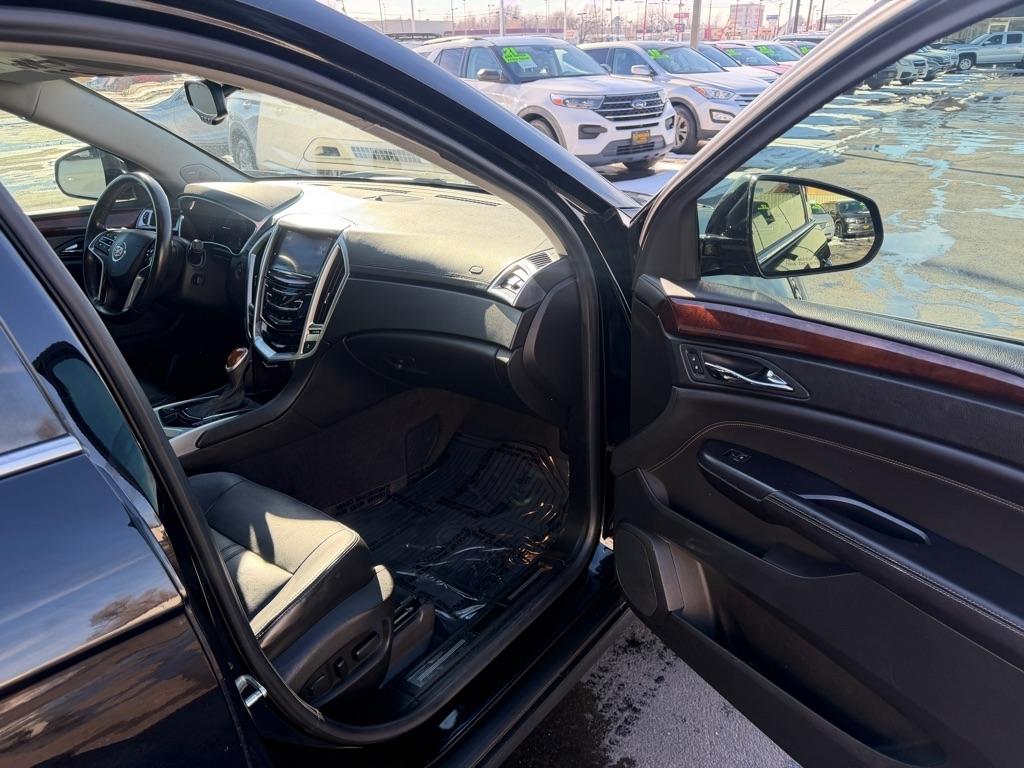 Cadillac SRX Luxury Collection FWD 2015